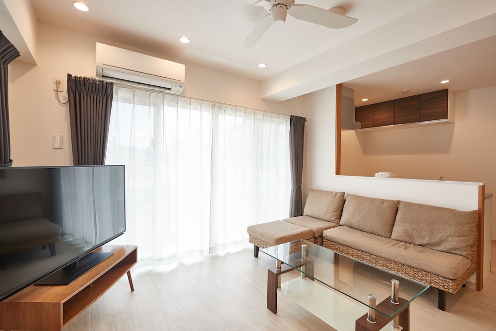 NEW NORMAL HOTEL IN NAGO 那覇