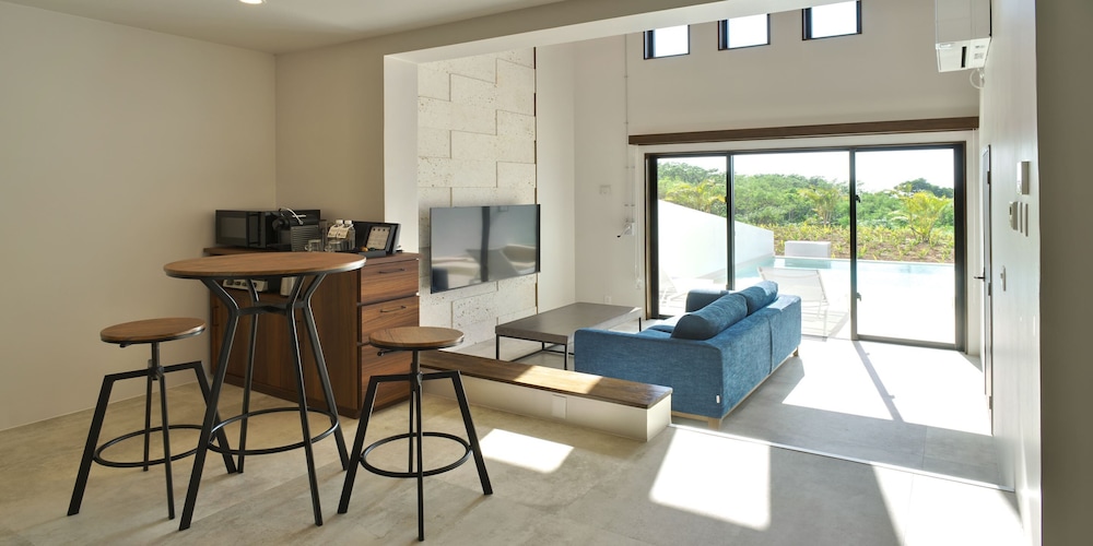 ADANRESORT LANA VILLA SUITE 那覇