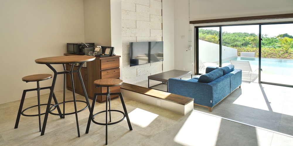 ADANRESORT LANA VILLA SUITE 那覇