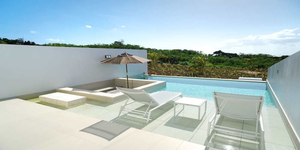 ADANRESORT LANA VILLA SUITE 那覇