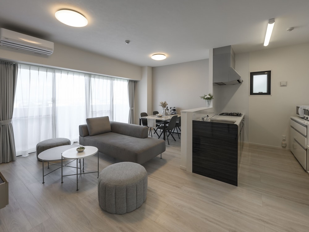 &MONDE.OKINAWA ARENA CONDOMINIUM 那覇