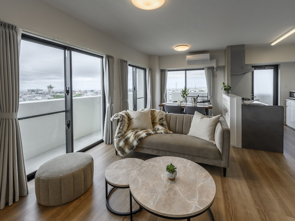 &MONDE.OKINAWA ARENA CONDOMINIUM 那覇