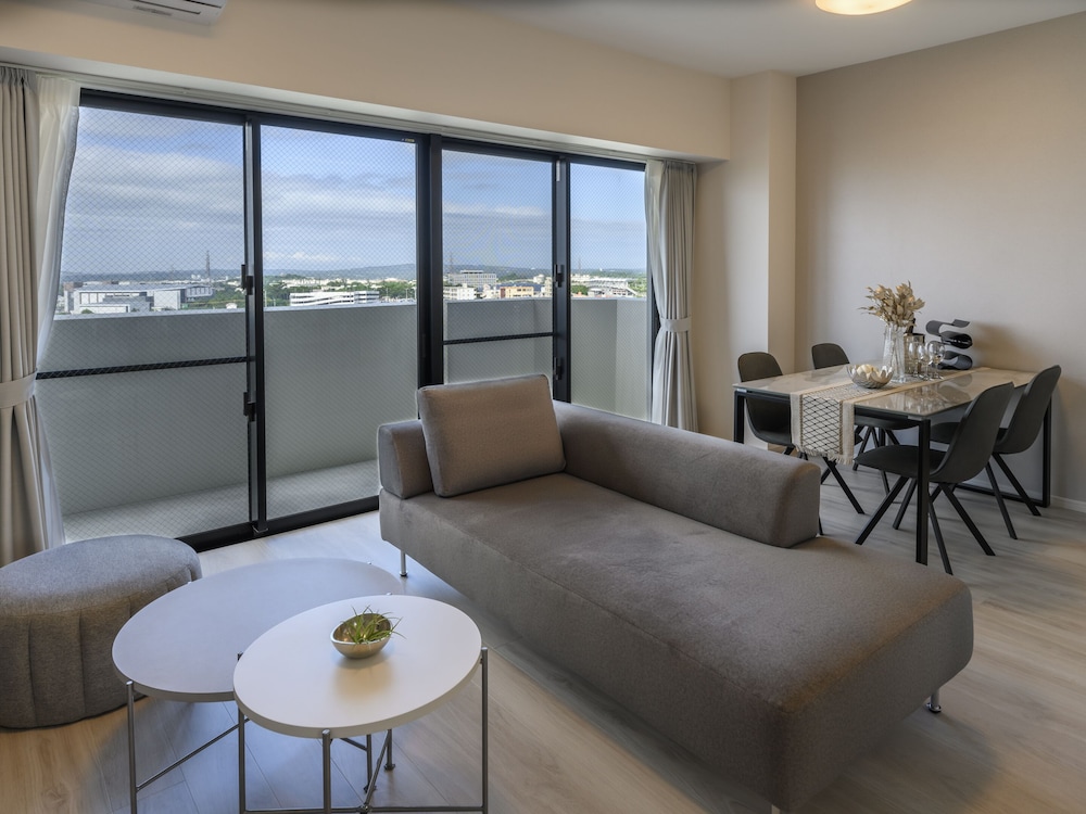 &MONDE.OKINAWA ARENA CONDOMINIUM 那覇