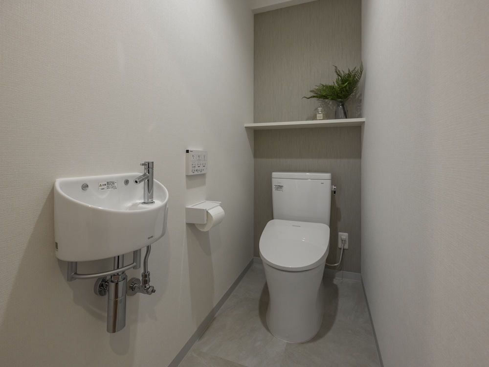 &MONDE.OKINAWA ARENA CONDOMINIUM 那覇
