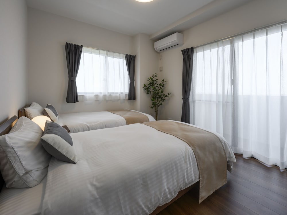 &MONDE.OKINAWA ARENA CONDOMINIUM 那覇