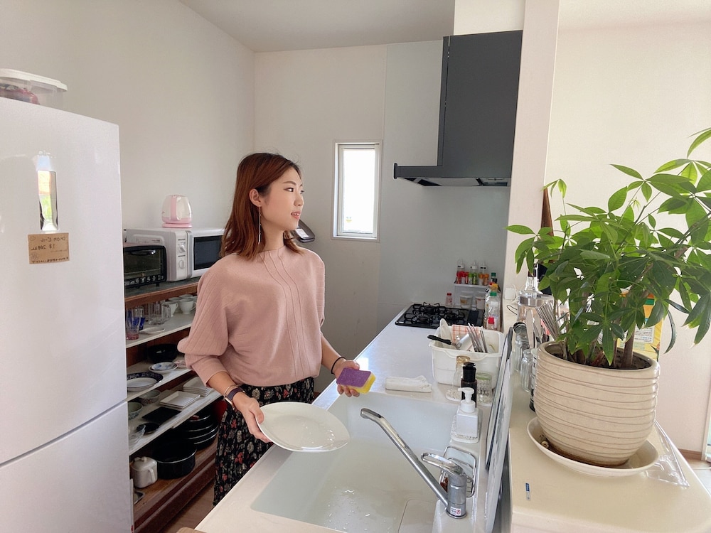GUEST HOUSE HOLOHOLO BEACH SIDE 那覇