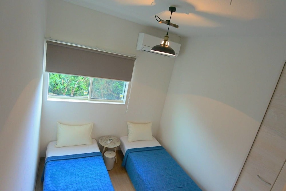 GUEST HOUSE HOLOHOLO BEACH SIDE 那覇