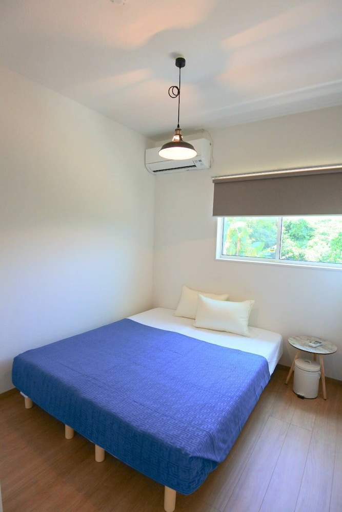GUEST HOUSE HOLOHOLO BEACH SIDE 那覇
