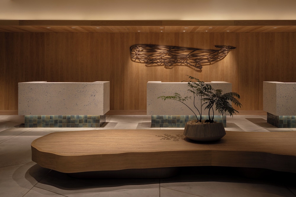 THE NEST那覇 那覇