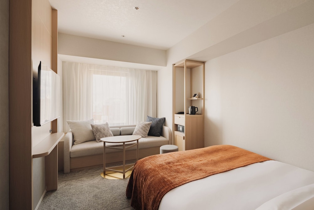 THE NEST那覇 那覇