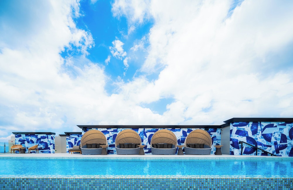 THE NEST那覇 那覇