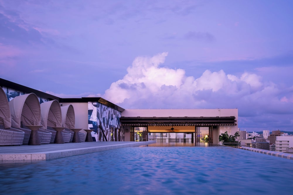 THE NEST那覇 那覇