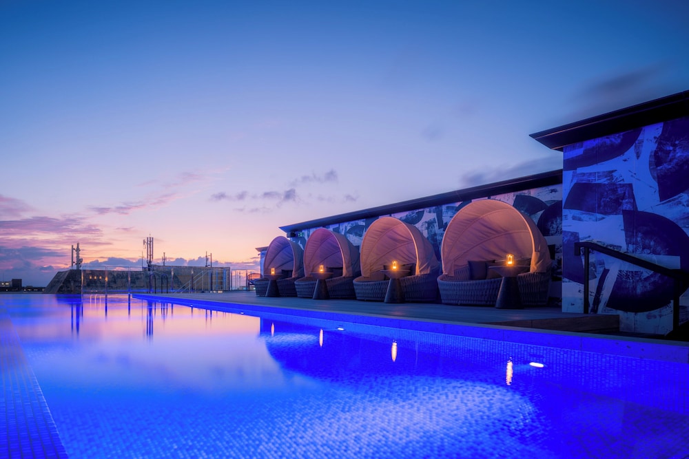 THE NEST那覇 那覇