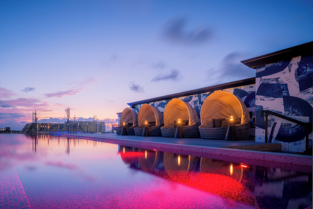 THE NEST那覇 那覇