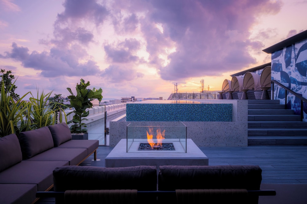 THE NEST那覇 那覇