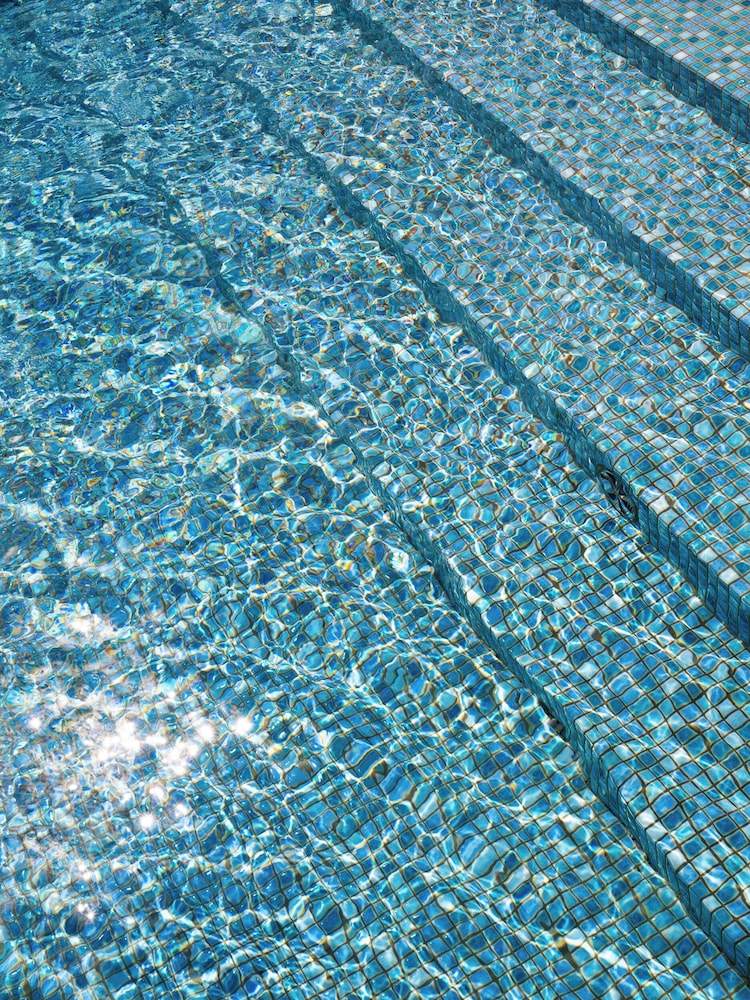 THE NEST那覇 那覇