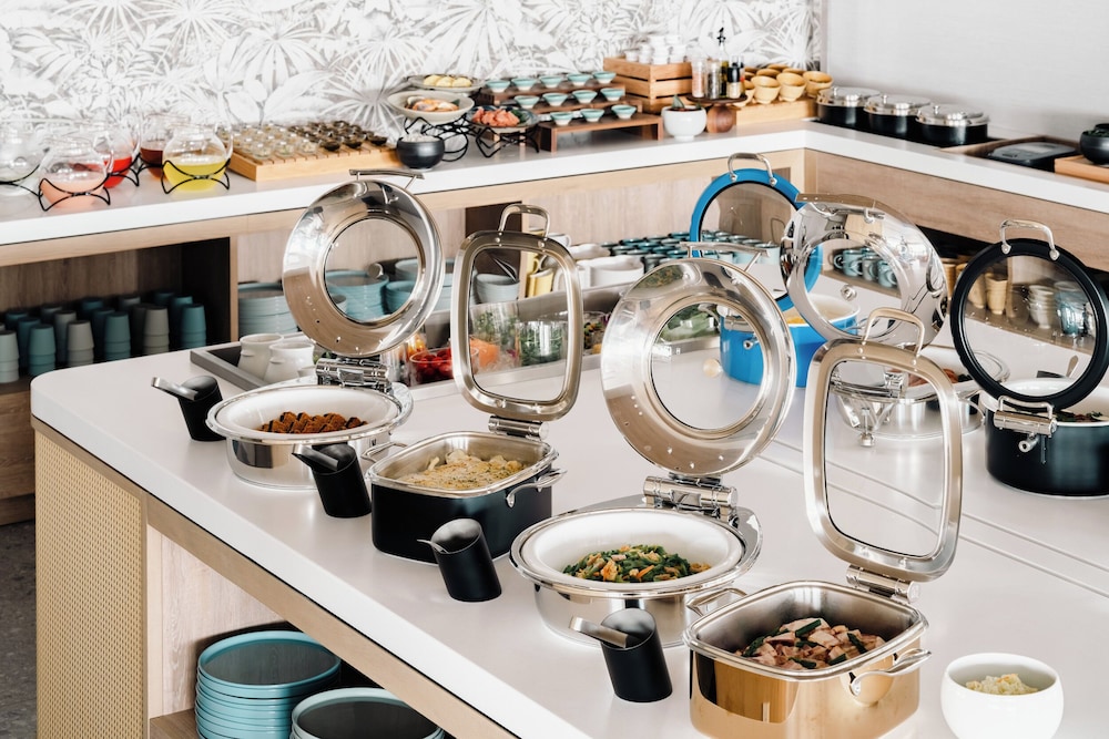 THE NEST那覇 那覇