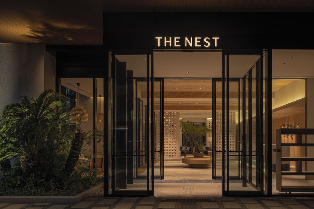 THE NEST那覇 那覇
