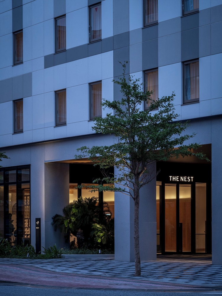 THE NEST那覇 那覇