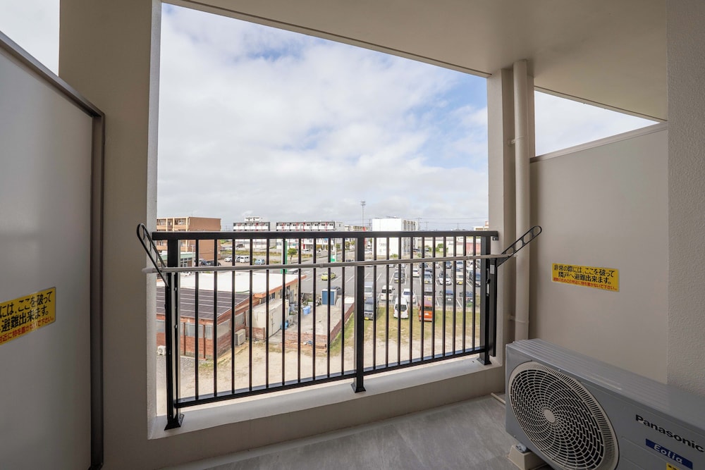 APARTMENT HOTEL 11 MIYAKOJIMA 那覇