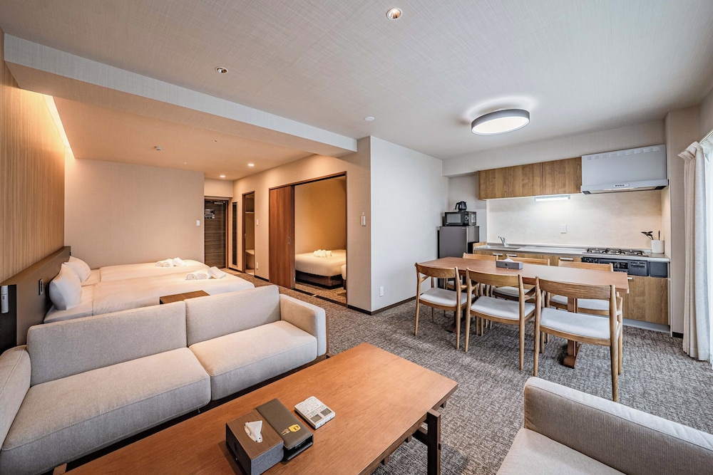 APARTMENT HOTEL 11 MIYAKOJIMA 那覇