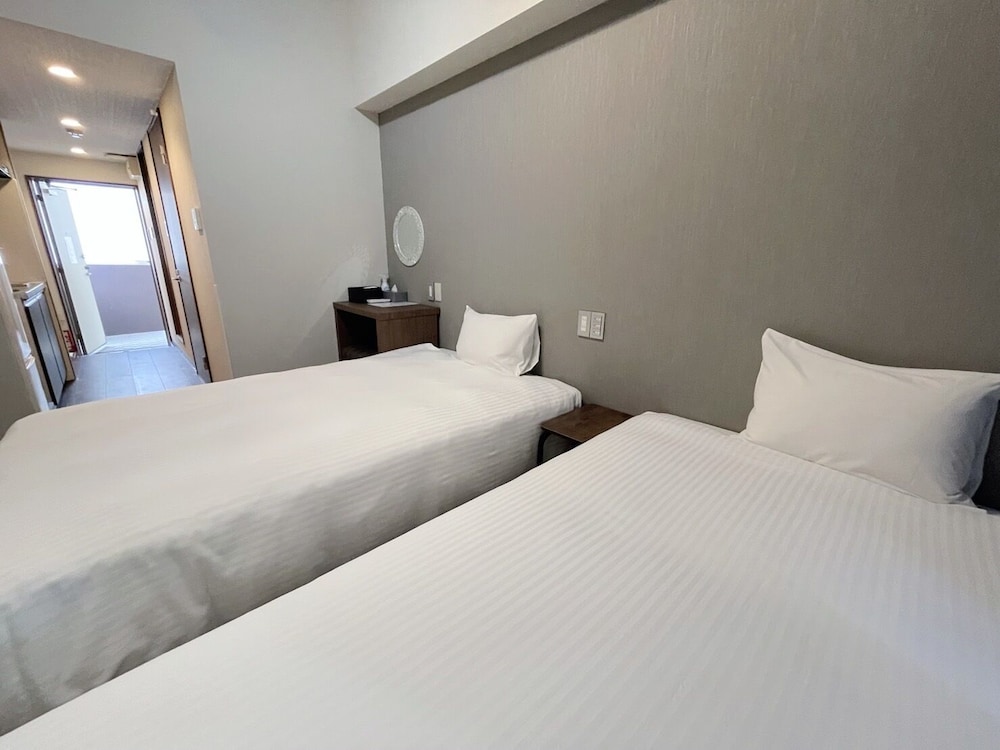 BIBI HOTEL 泊ポート 那覇