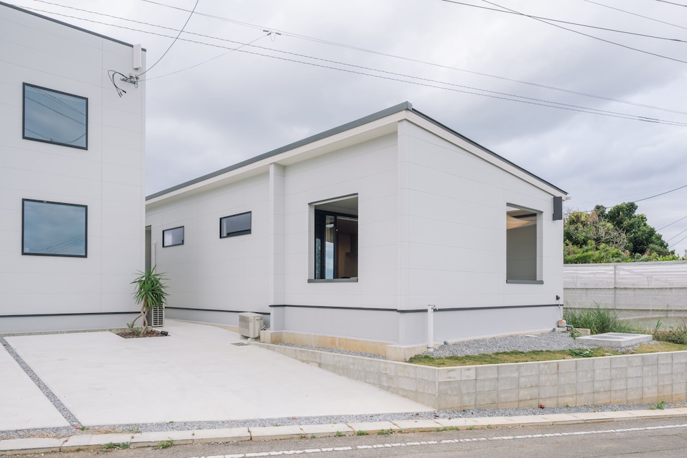 NATURA FUKUGI 那覇