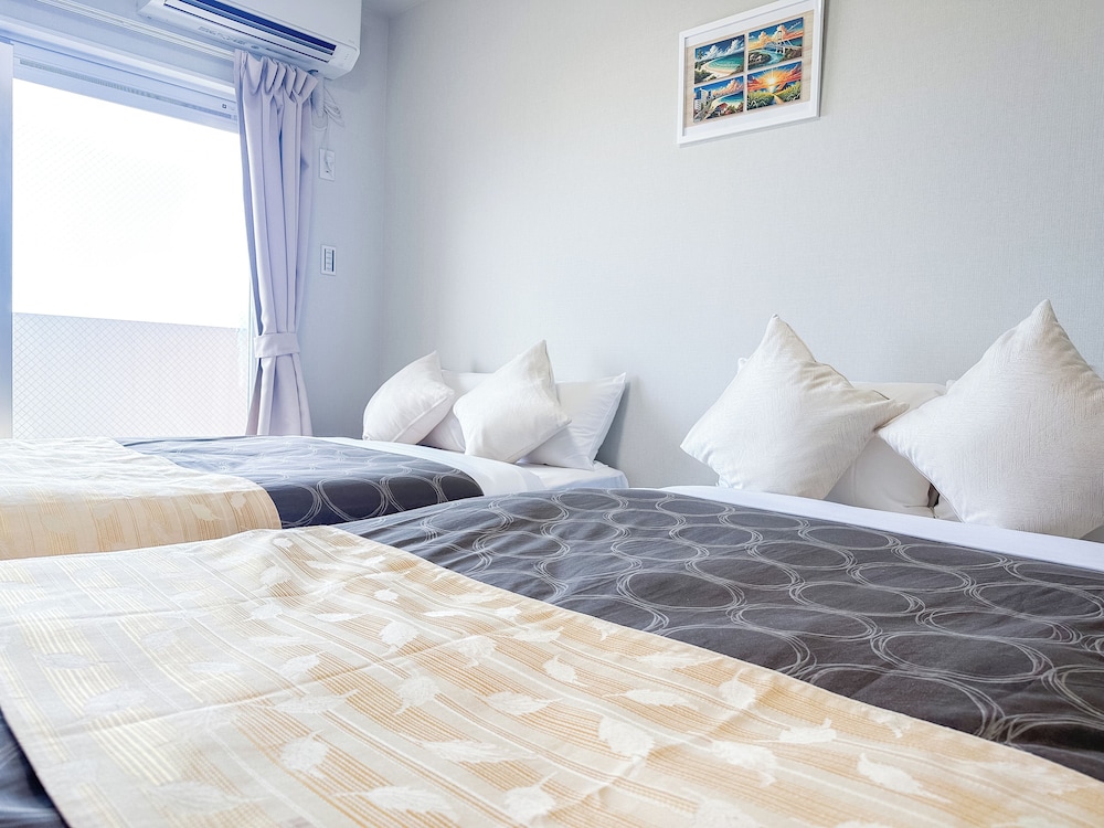 MR.KINJO IN エスポワール与那覇ビル 那覇