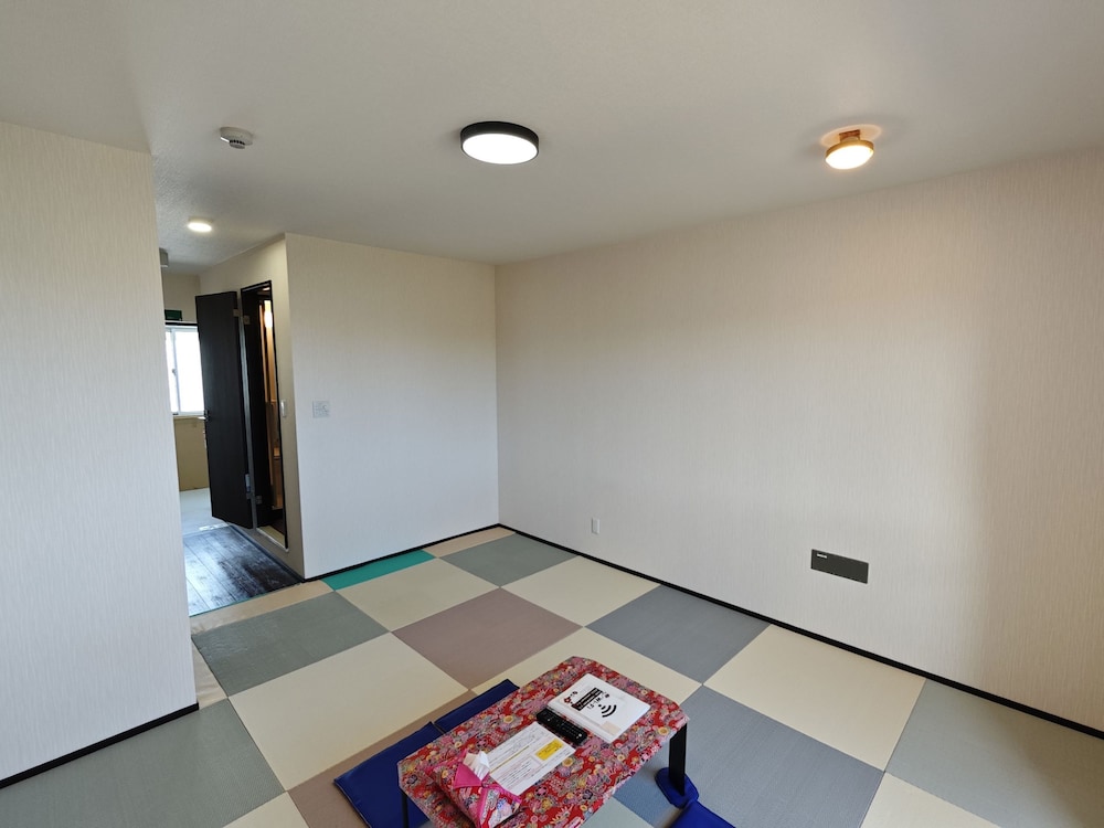 AMAWARI HOTEL 那覇