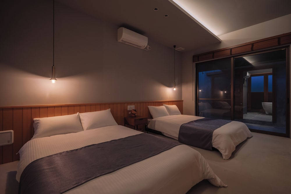 REFLEXION VILLAS GLANZ 那覇