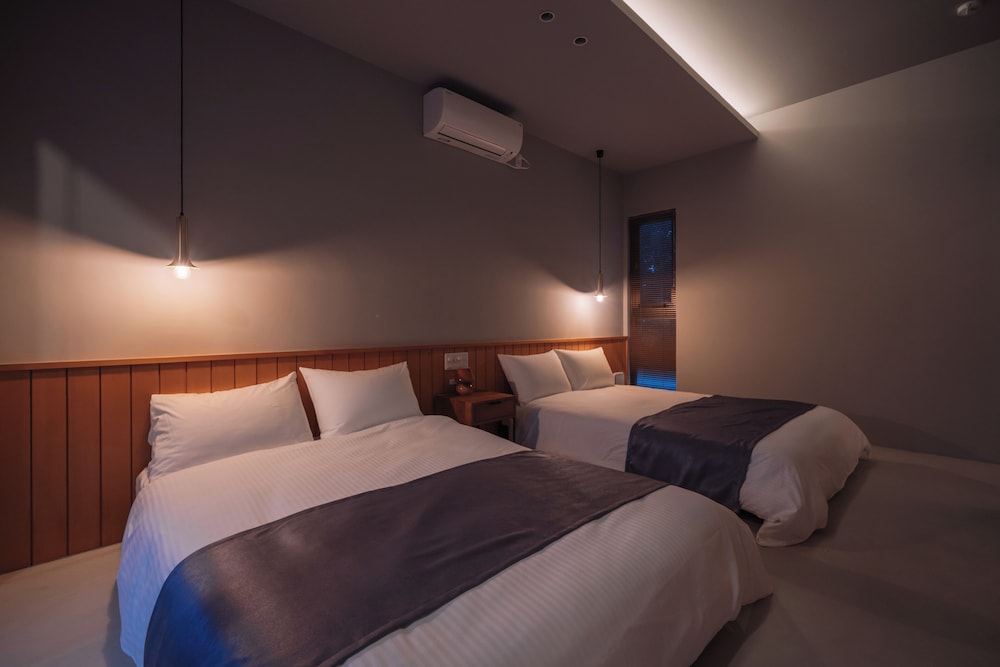 REFLEXION VILLAS GLANZ 那覇