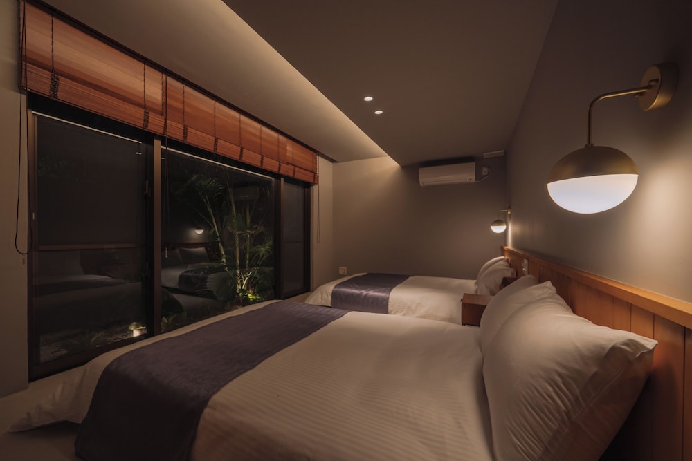 REFLEXION VILLAS GLANZ 那覇