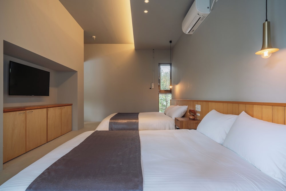 REFLEXION VILLAS GLANZ 那覇