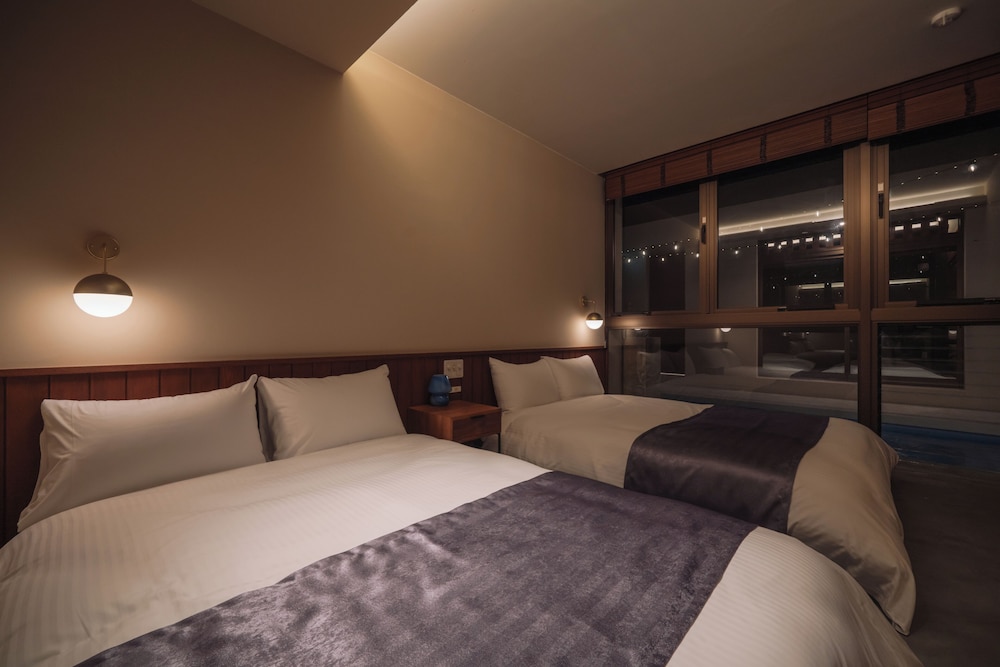 REFLEXION VILLAS GLANZ 那覇
