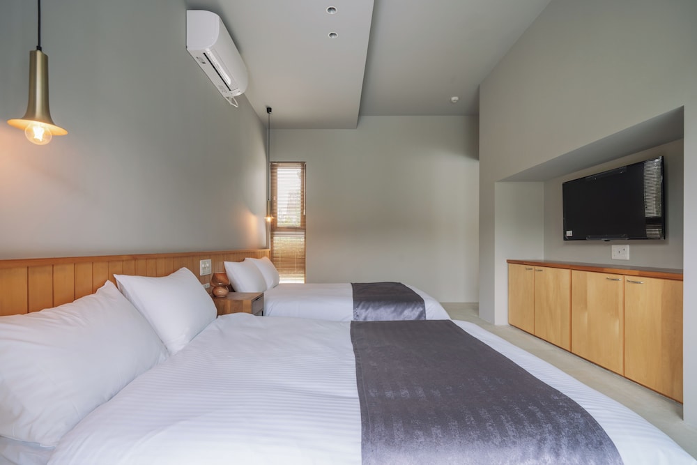 REFLEXION VILLAS GLANZ 那覇