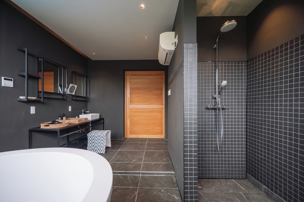 REFLEXION VILLAS GLANZ 那覇