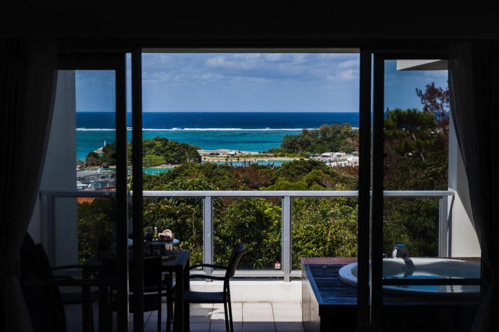 アルファテラス 恩納ヒルズ 那覇