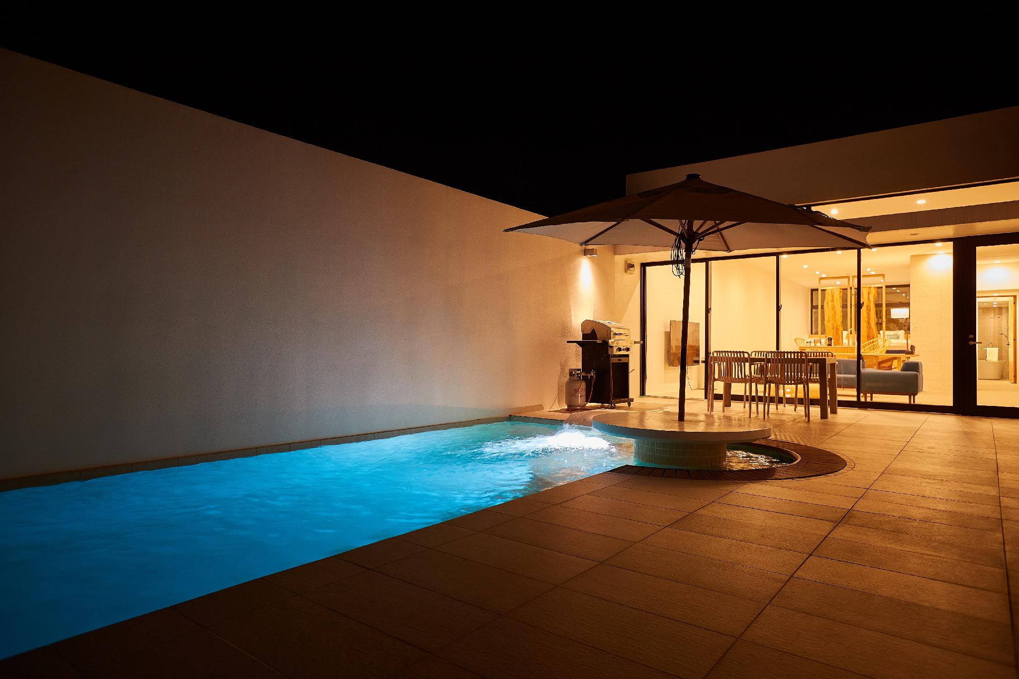 アダンリゾート スカイヴィララグジュアリースイート 那覇