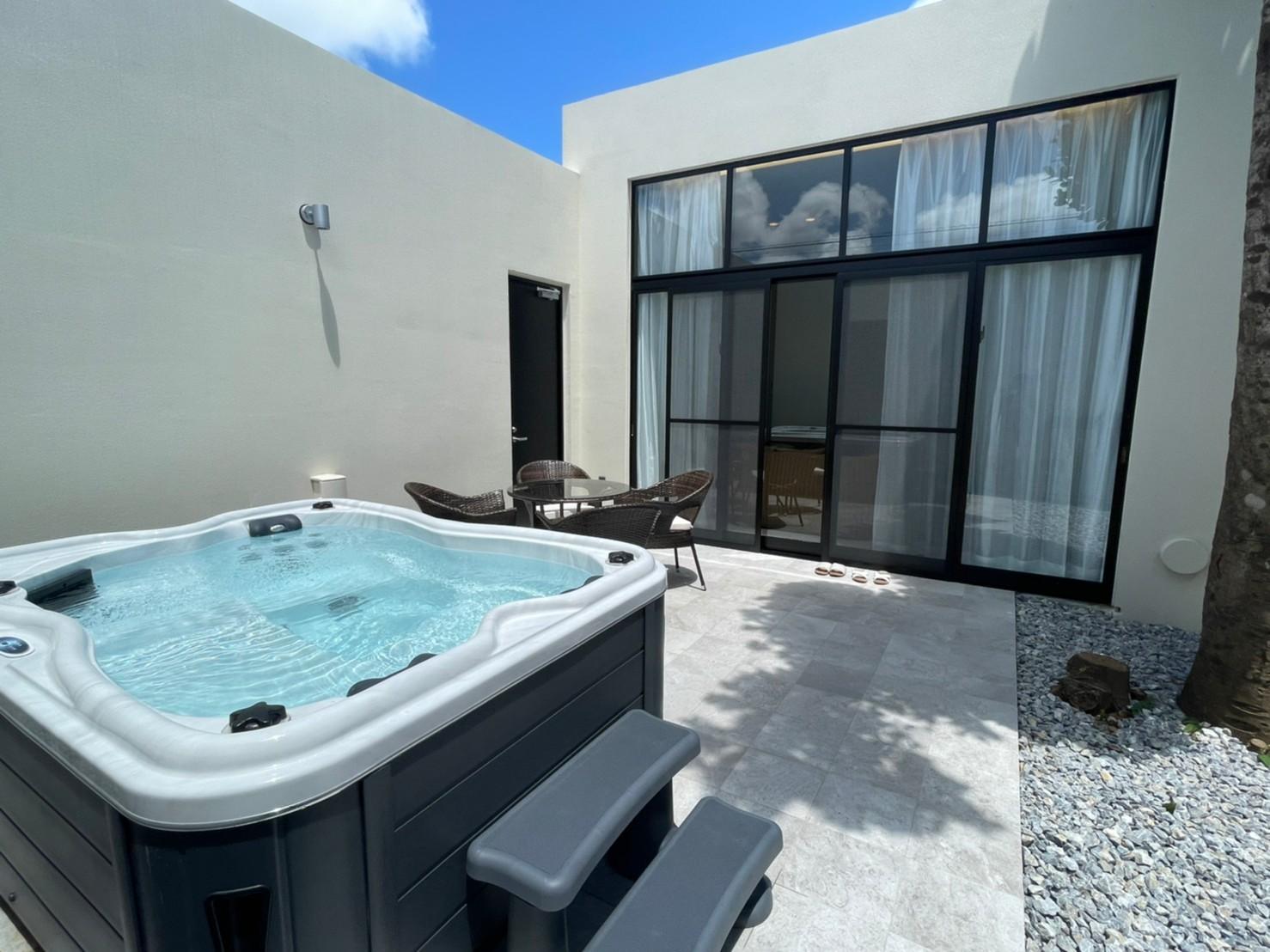 VILLA LIFE INDAH 済井出 那覇