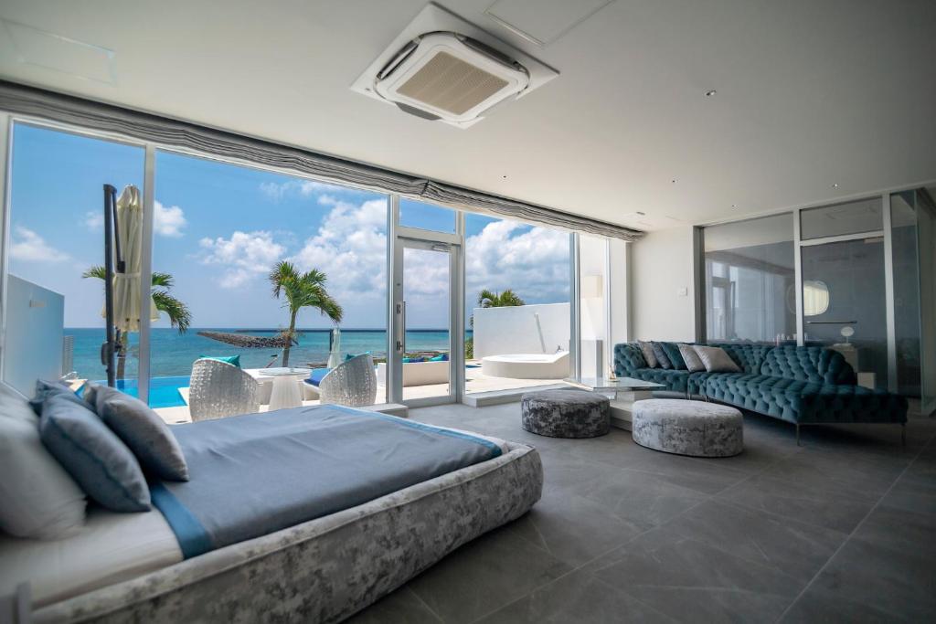 Ronsard Resort IRABU 那覇