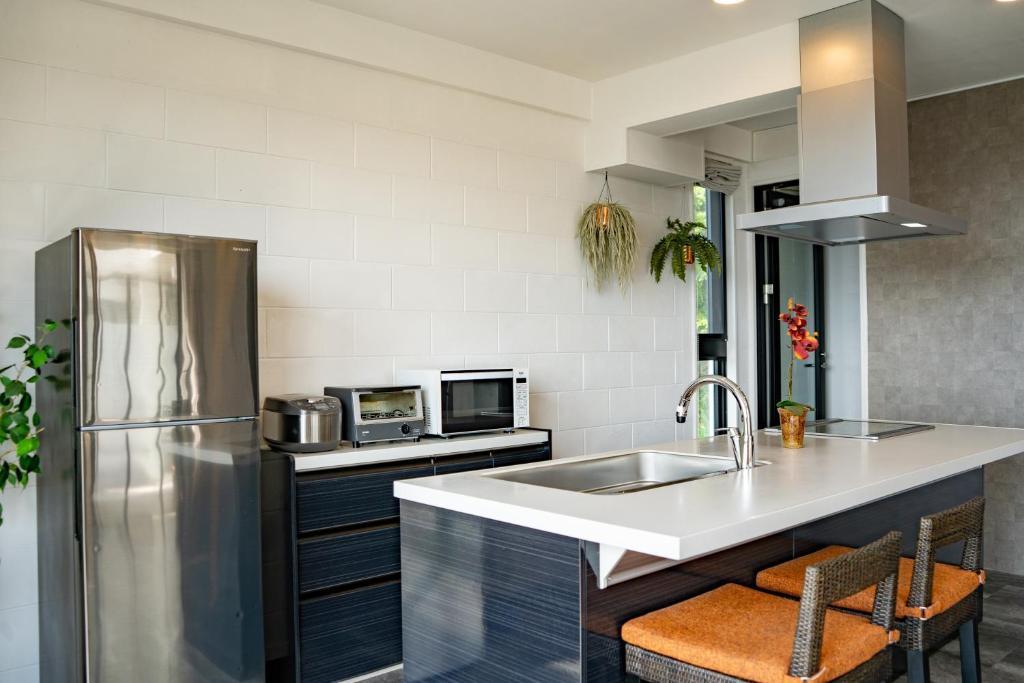 シースペースロード SEASPACEROAD 那覇