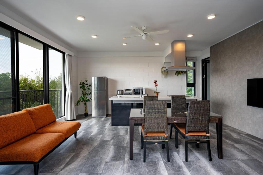 シースペースロード SEASPACEROAD 那覇