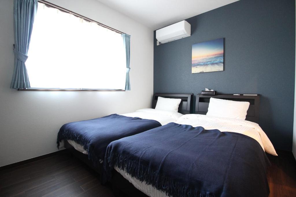 BASE IN ONNASON,OKINANAWA 那覇