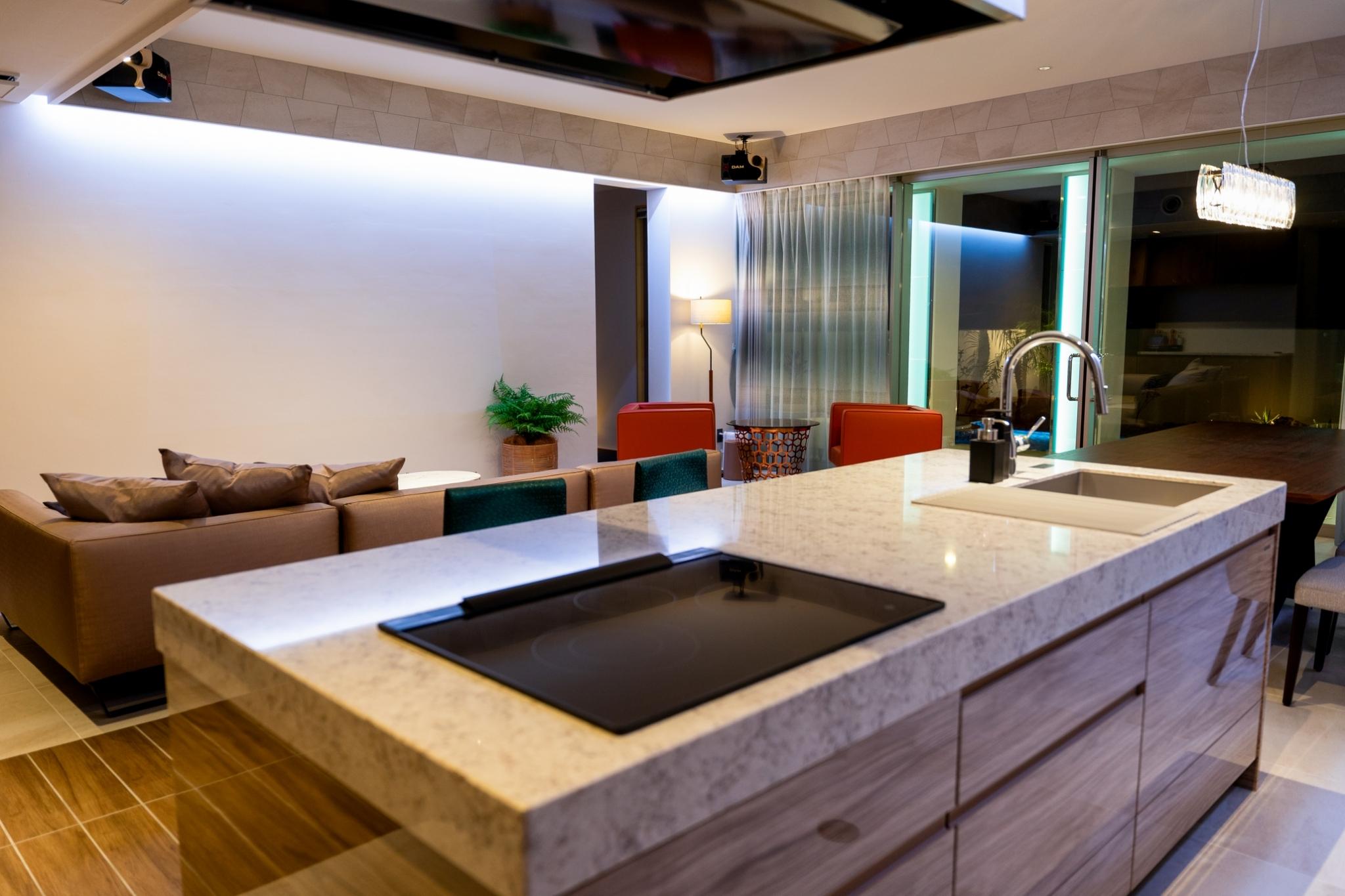 プールヴィラサンリオット沖縄本部 那覇