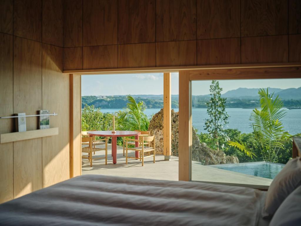 YAWN YARD Kouri Island 那覇