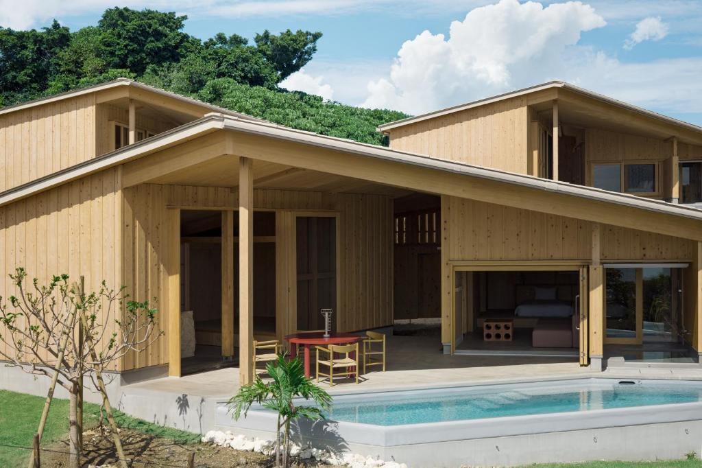 YAWN YARD Kouri Island 那覇