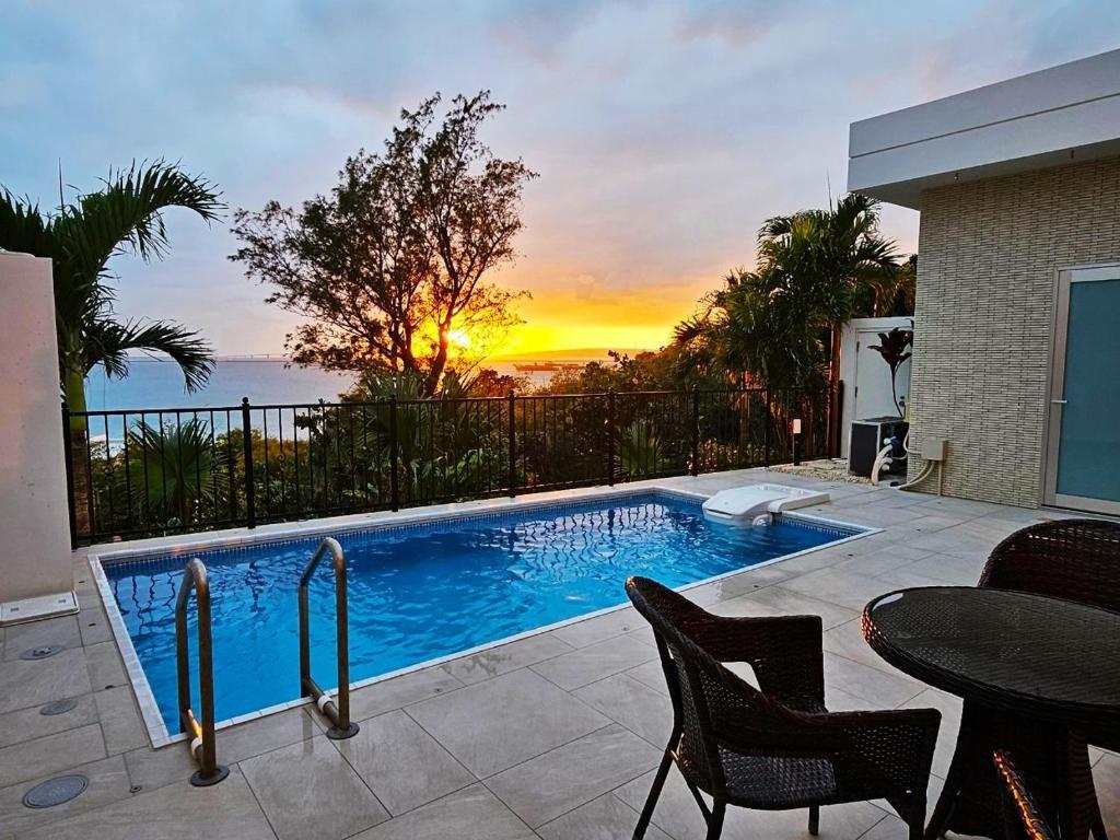 -VILLA RIKYU- 離宮 那覇