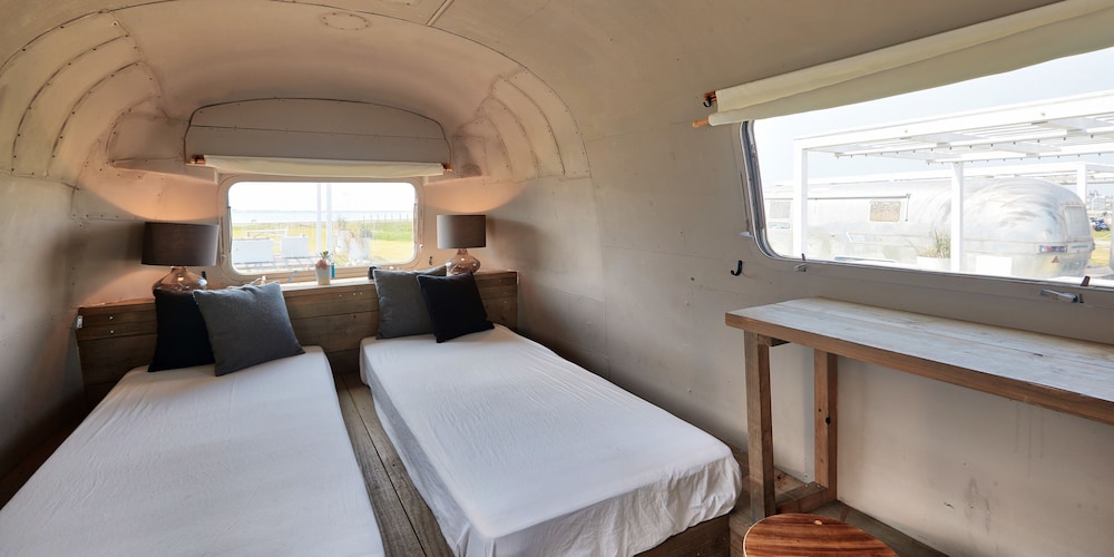 GRANCAMPING SENAGAJIMA BY WBF 那覇