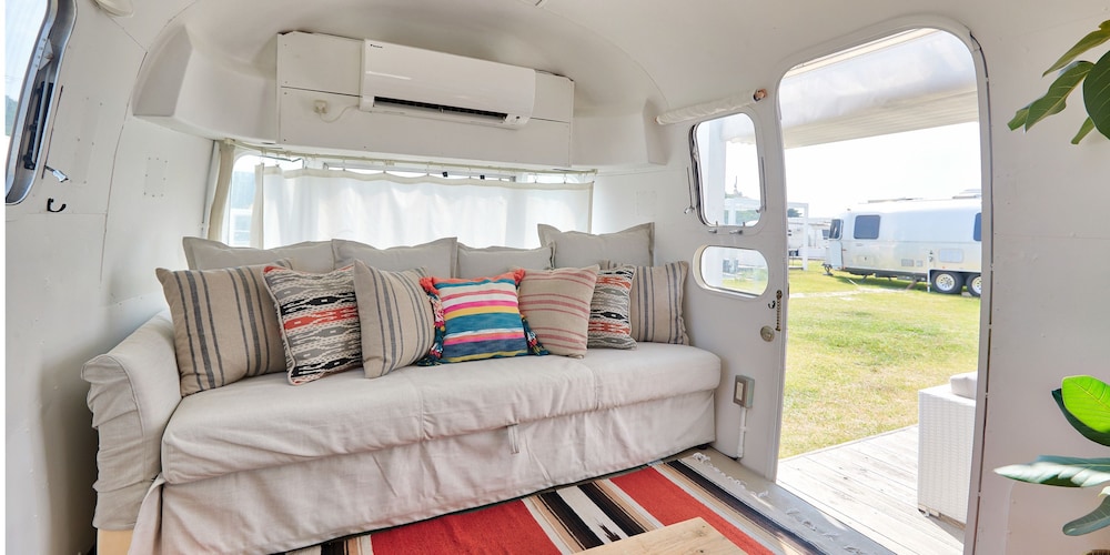 GRANCAMPING SENAGAJIMA BY WBF 那覇