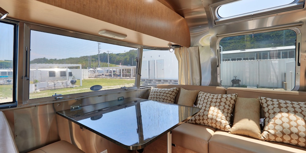 GRANCAMPING SENAGAJIMA BY WBF 那覇